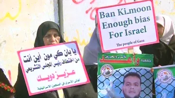 Palestinci protestují proti návštěvě Pan Ki-muna v Gaze