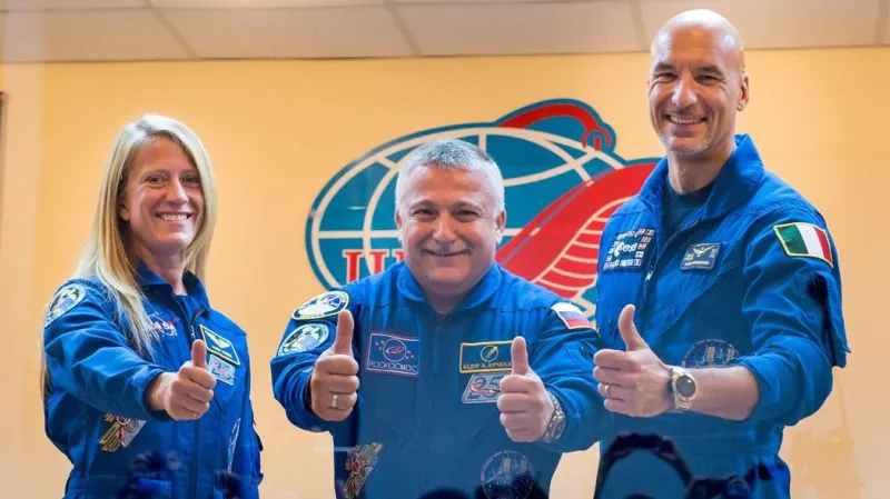 Karen Nybergová, Fjodor Jurčichin a Luca Parmitano