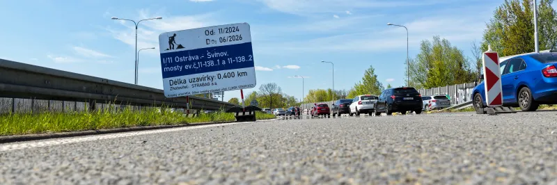 Opravy komplikují dopravu v Ostravě, řidiče trápí kolony