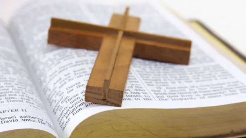 Redaktor ČT: Jednotlivé diecéze přesné údaje o částkách zatím tají