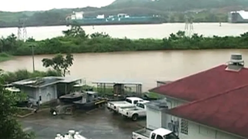 Uzavřený Panamský průplav