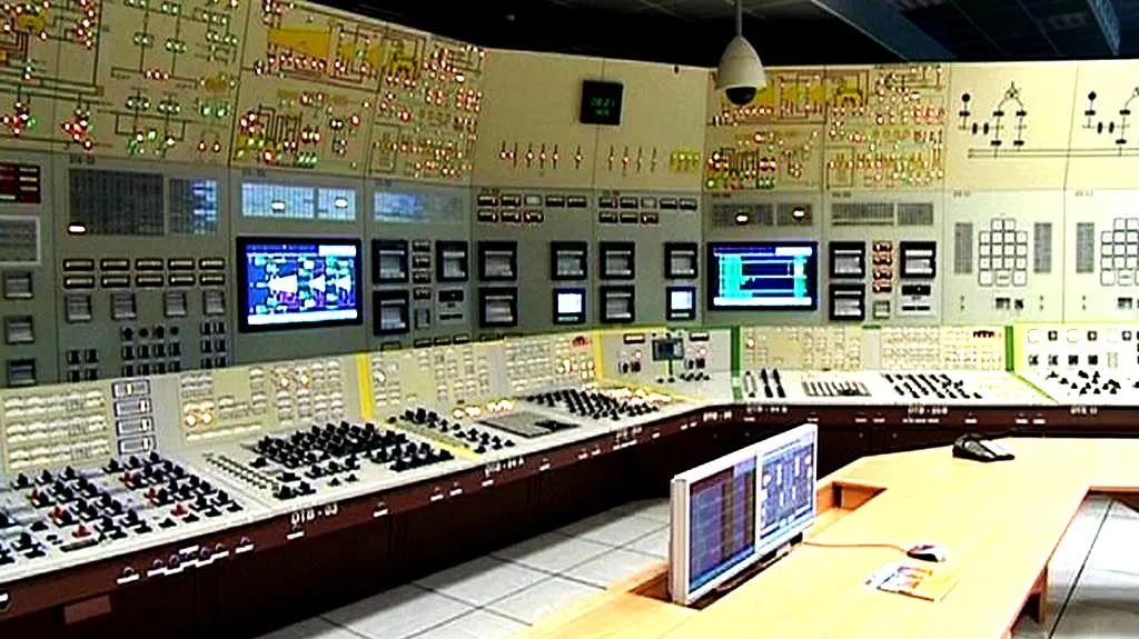 Jaderná elektrárna