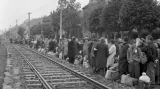 Transport Němců z Modřan v květnu 1946