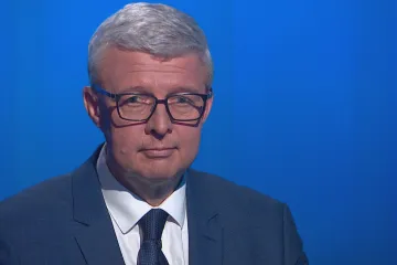 Rozpočet je prorůstový a proinvestiční, míní Havlíček. Pádu vlády se nebojí