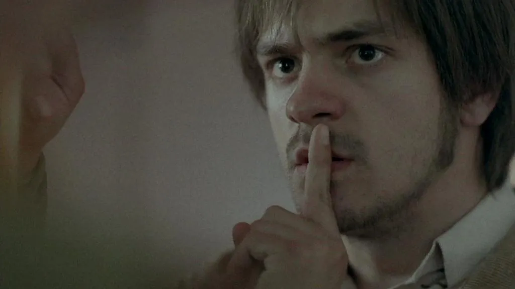 Z filmu Estébák / Konfident (Jiří Mádl)