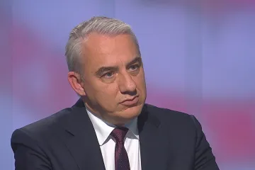 Umím vyjednávat a chci spojovat protistrany, říká kandidát na prezidenta Středula
