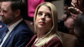 Odvolaná ministryně spravedlnosti USA Pam Bondiová