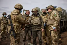 Střet armád na východě Ukrajiny bude tvrdý a podobný druhé světové válce, říkají experti