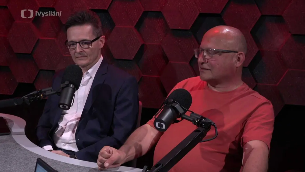 Reportéři ČT vysvětlují, jak přistupují ke složitým kauzám a silným příběhům