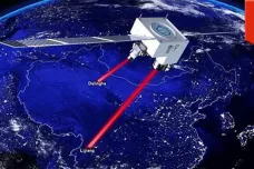 Čínští vědci poprvé „teleportovali“ foton na oběžnou dráhu