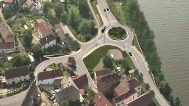 Návrh nového obchvatu u Sebuzína