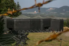 Během několika let vystavělo Československo systém pevností. Měly zbrzdit Němce, než přijdou na pomoc spojenci
