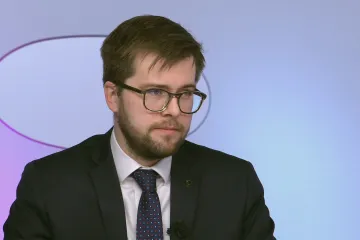 Kellner se pokoutnými metodami za čínské peníze vměšuje do politiky, varoval Pirát Michálek. Chce komisi