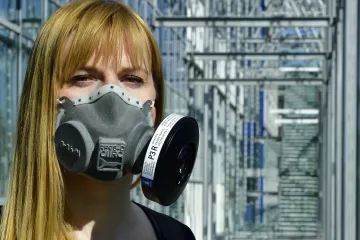 Na ČVUT za týden vyvinuli respirátor z 3D tiskárny. Získal už certifikaci