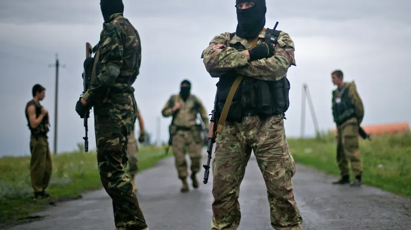 Proruští separatisté u trosek malajsijského boeingu