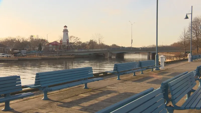 Speciální ochranný nátěr české firmy na majáku v kanadském městě Mississauga