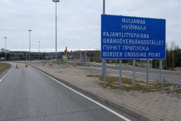 Rusové rozšiřují vojenské základny u hranic s Finskem a Norskem, píše WSJ