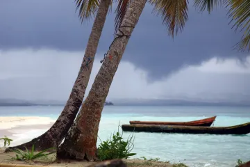 Místo do státní kasy do daňového ráje. Česko přijde každý rok na daních o 57 miliard