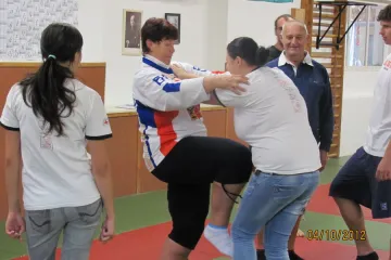 Semináře o sebeobraně a první pomoci pro seniory v Prachaticích