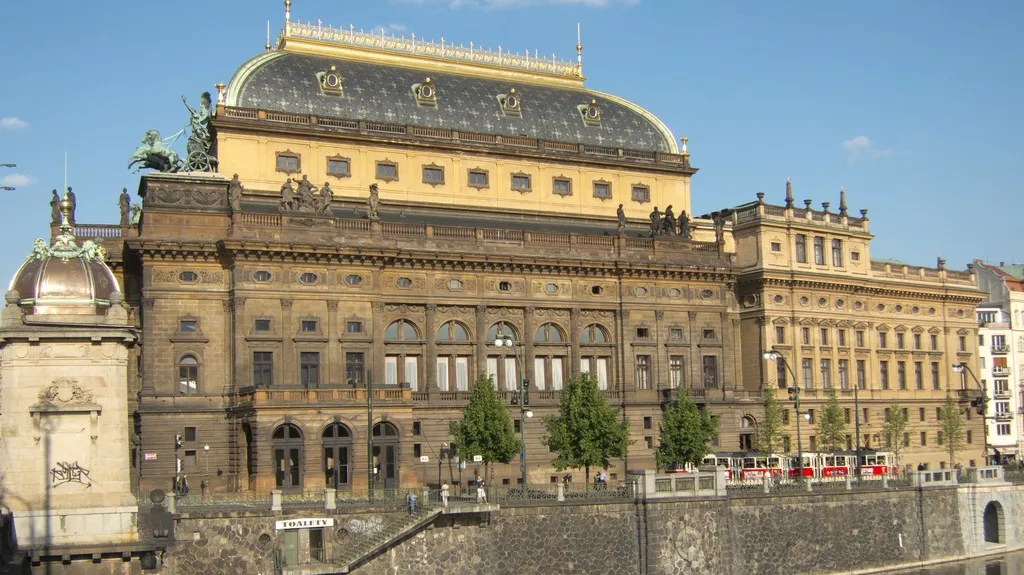 Historická budova Národního divadla