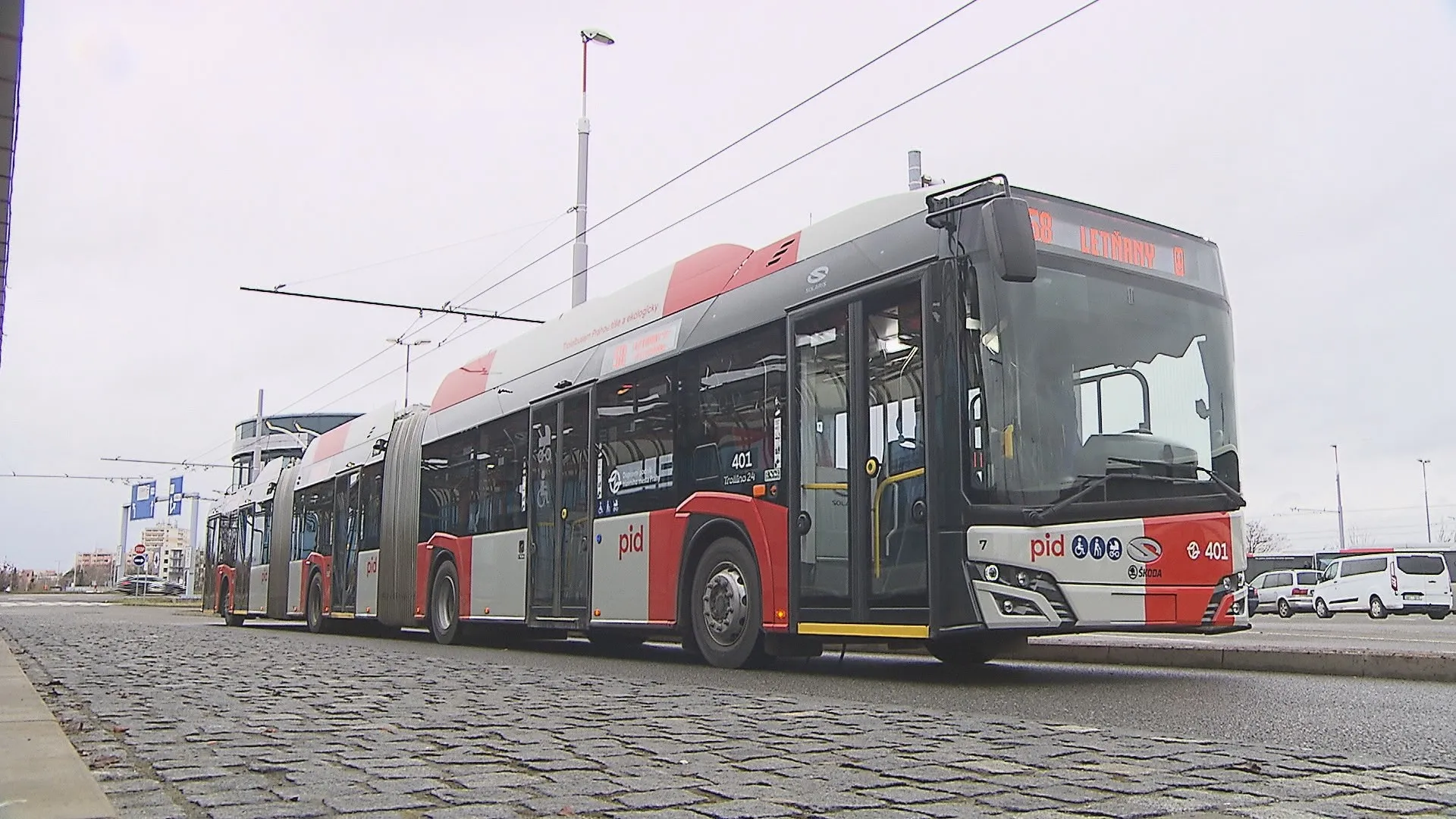 Antimonopolní úřad zrušil zakázku na 180 trolejbusů pro Prahu