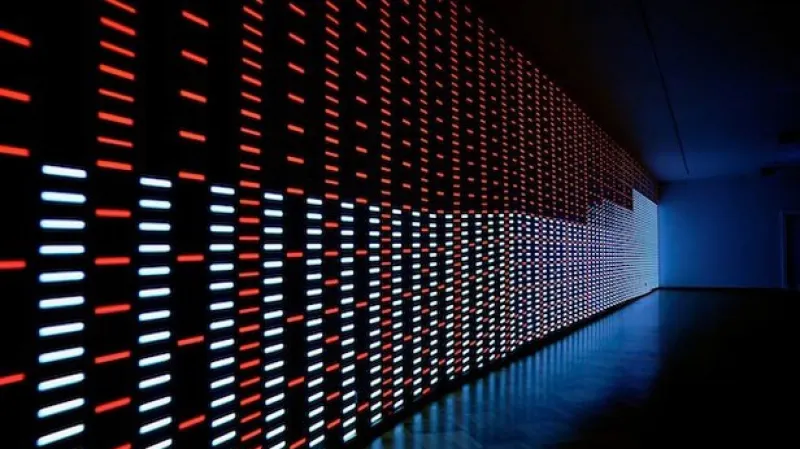 Pavel Mrkus: Next Planet / Dům pánů z Kunštátu / Dům umění města Brna / 14. 12. 2011–5. 2. 2012 /