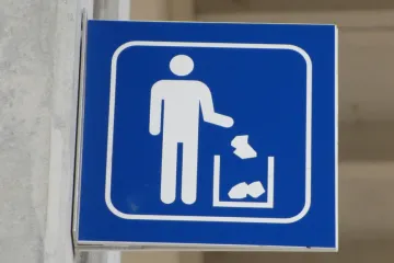 Příliš plýtváme, z potravin tak možná zmizí „minimální datum trvanlivosti“