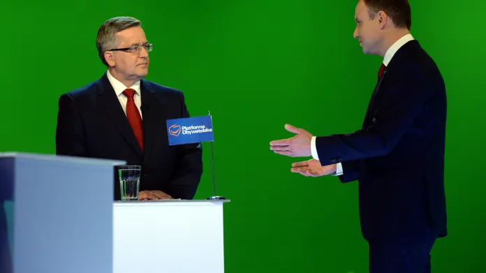 Komorowski a Duda během poslední debaty