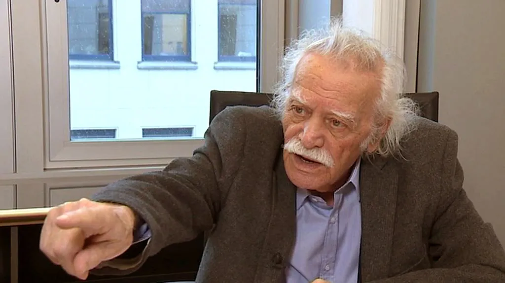 Manolis Glezos
