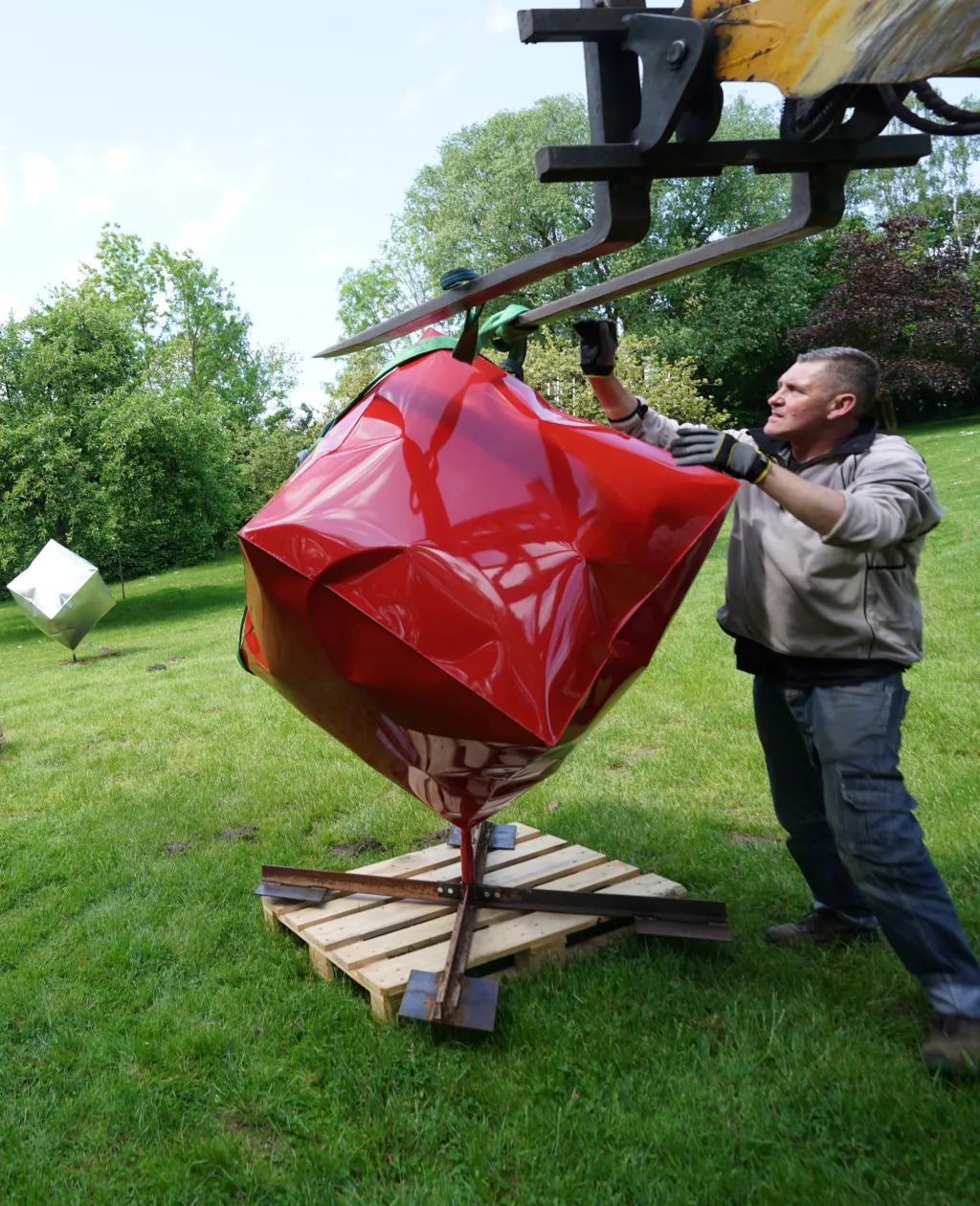 Největší výstava současného umění v Evropě NordArt představuje práce dvou set umělců z padesáti zemí světa