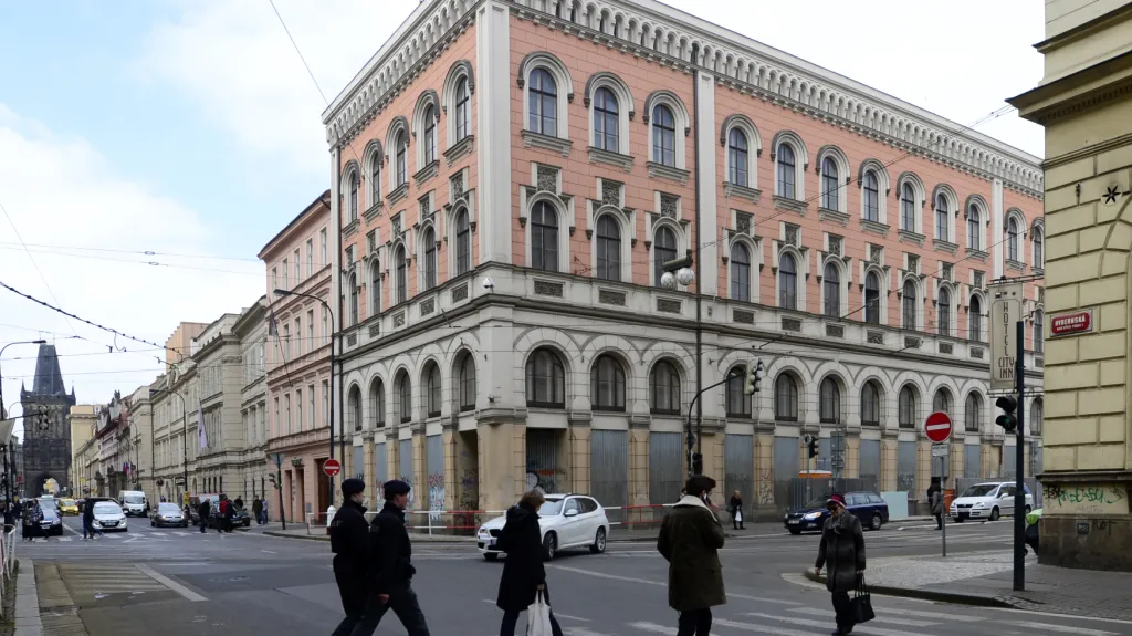 Lannův palác