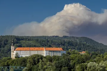 Vzácné knihy z děčínského zámku, které se postrádaly, mají být u restaurátorky
