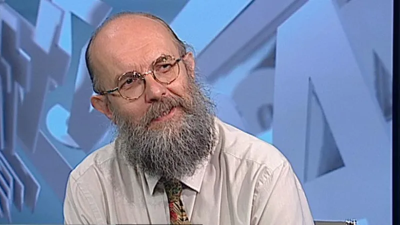 Ředitel ústavu pro jazyk český Karel Oliva