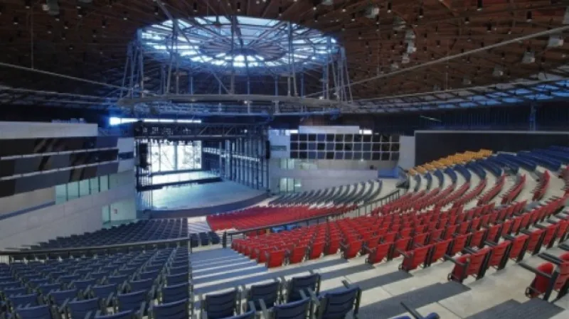 Nově zrekonstruovaná hala Gong