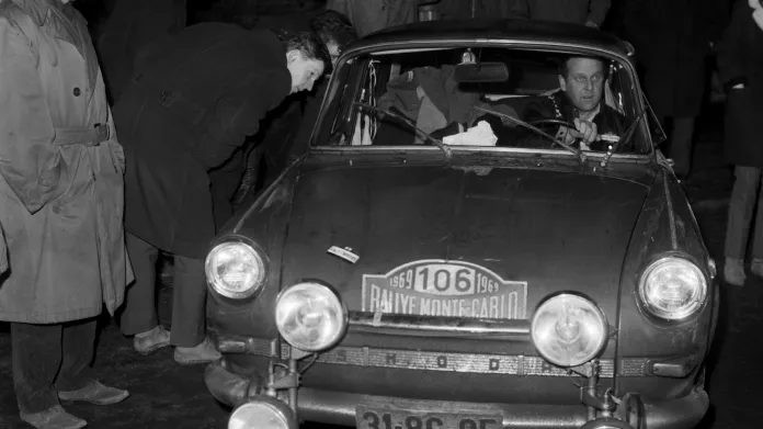 Embéčko na Rallye Monte Carlo v roce 1969