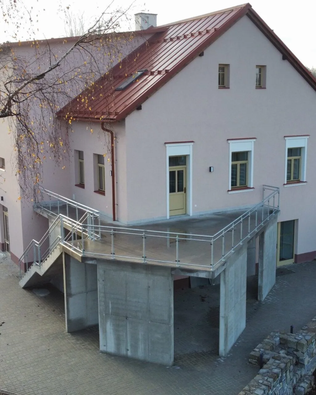 Když brownfieldy ožívají. Špačkův dům na Žďársku zahrne vedle restaurace a sálu i muzeum