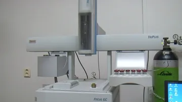 Plynový chromatograf odhalí přítomnost metylalkoholu v krvi