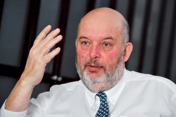 Ministerstvo nebude plošně zakazovat glyfosát, uvedl Toman. Nemá ho čím nahradit