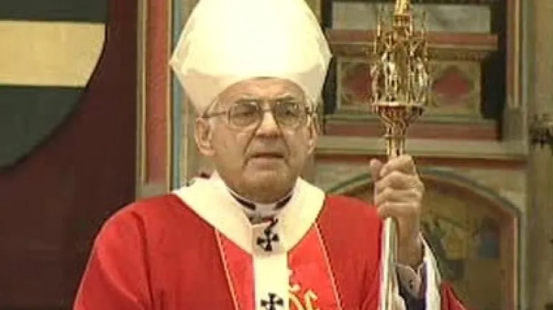 Kardinál Miloslav Vlk