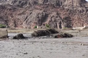 Po protržení přehrady v Súdánu zemřelo nejméně třicet lidí