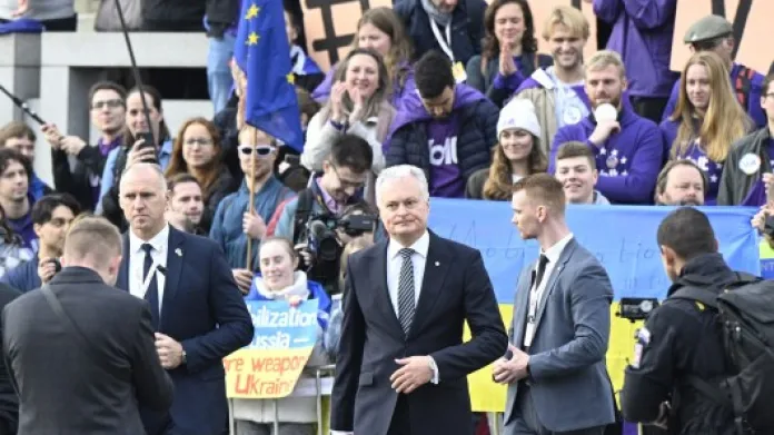 Litevský prezident Gitanas Nauséda po příjezdu na neformální setkání Evropské rady