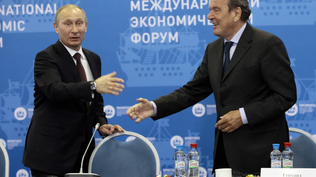 Vladimir Putin a Gerhard Schröder