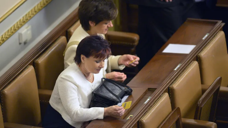 První schůze nové Poslanecké sněmovny