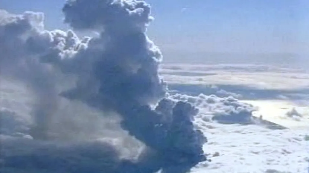 Erupce sopky v islandském ledovci Eyjafjallajökull