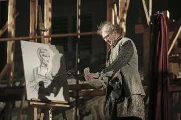 Divadla na prázdniny nehrají. Letní scény se otevírají po celém Česku
