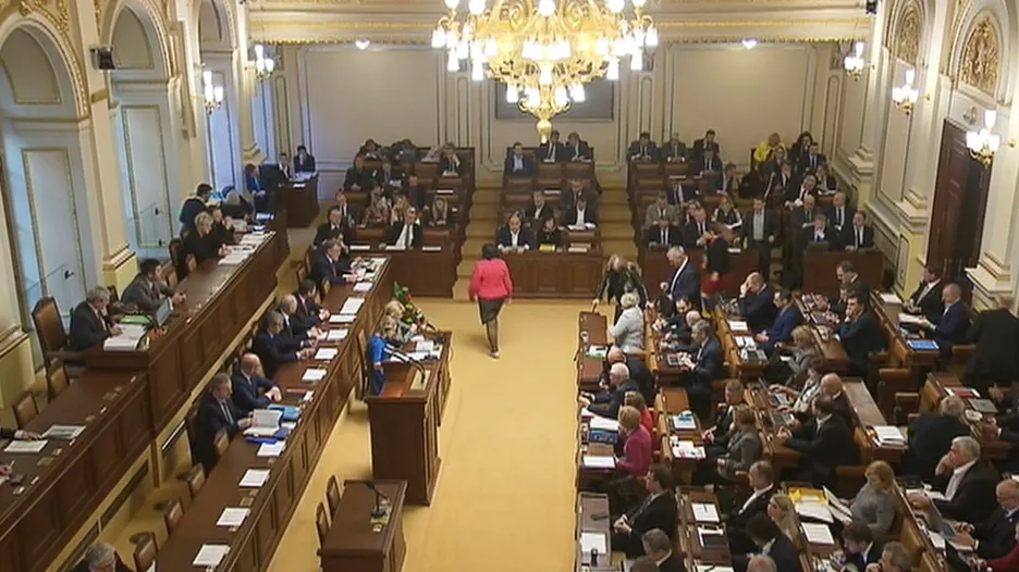 Výbor přerušil jednání o vydání poslance Ondráčka