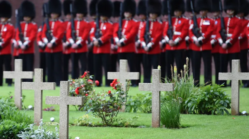 Pietní ceremoniál k výročí bitvy na Sommě