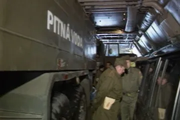 30 let zpět: Chemici odlétají do Perského zálivu