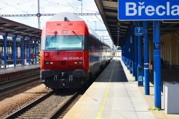 Kdo byl v Rakousku či Chorvatsku více než den a není očkován, musí nově po návratu do izolace