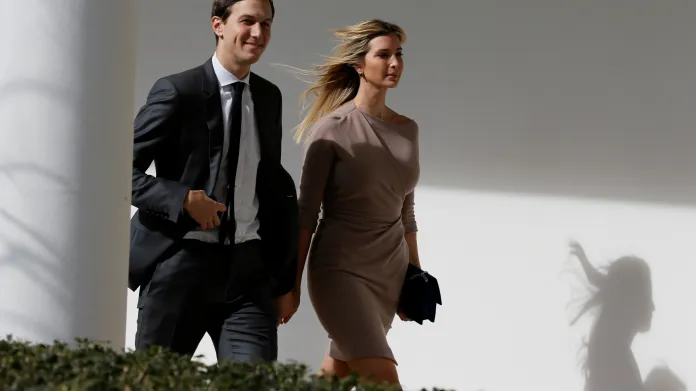 Trumpova dcera Ivanka a její manžel a poradce prezidenta Jared Kushner